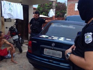 Suspeitos de tráfico e homicídios foram presos em Teresina (Foto: Polícia Civil/Divulgação)