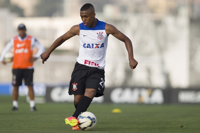 Atletas de Corinthians e Flu aparecem em lista de promessas de jornal inglês