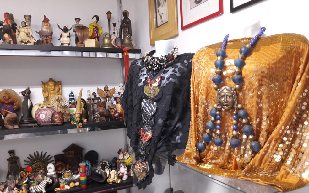 Roupas, objetos e acessórios de Elke Maravilha (Foto: Flavio Ismerin/G1)