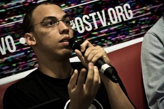 João Paulo Apolinário em debate sobre a NSA e as revelações de Edward Snowden promovido pela Casa das Redes de Brasília em 2013 (Foto: Arquivo pessoal) (Foto: João Paulo Apolinário em debate sobre a NSA e as revelações de Edward Snowden promovido pela Casa das Redes de Brasília em 2013 (Foto: Arquivo pessoal)) João Paulo Apolinário em debate sobre a NSA e as revelações de Edward Snowden promovido pela Casa das Redes de Brasília em 2013 (Foto: Arquivo pessoal) (Foto: João Paulo Apolinário em debate sobre a NSA e as revelações de Edward Snowden promovido pela Casa das Redes de Brasília em 2013 (Foto: Arquivo pessoal))