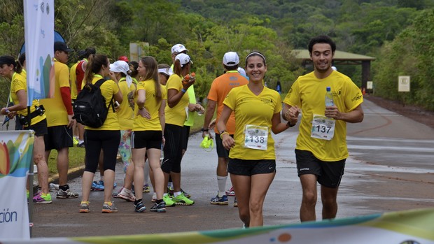 Alberto Llapur Uky Moreno Meia Maratona de Iguaçu Argentina (Foto: Samantha Bonnel)