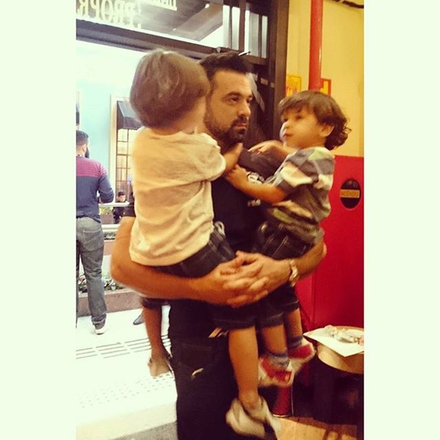 Bruno Andrade com os filhos Gabriel e Pietro (Foto: Reprodução/Instagram)