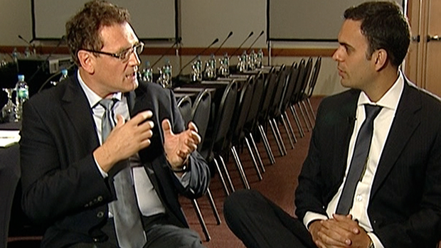 Secret&aacute;rio-Geral da Fifa  J&eacute;rome Valcke e rep&oacute;rter do SporTV Thiago Maranh&atilde;o (Foto: Reprodu&ccedil;&atilde;o/SporTV)