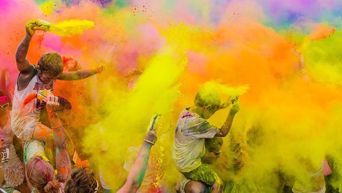 Run or Dye acontece pela 1ª vez em Roraima (Foto: Divulgação/Facebook)