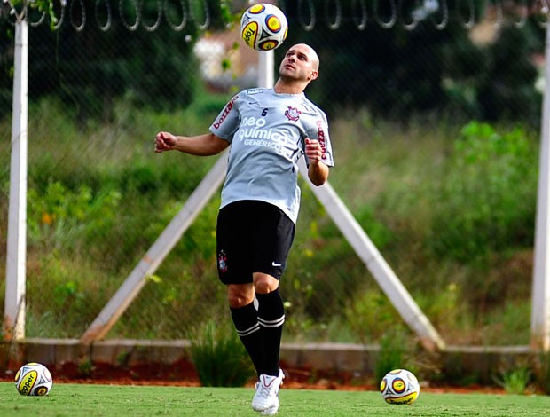 Alessandro Corinthians (Foto: Marcos Ribolli / Globoesporte.com)