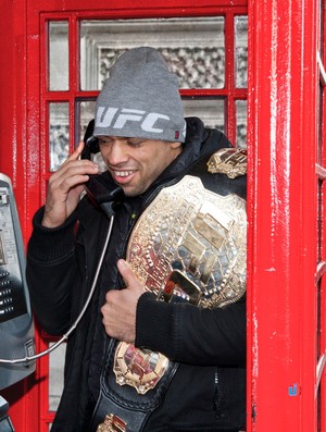 Renan Barão em Londres mma ufc (Foto: Divulgação/ UFC)