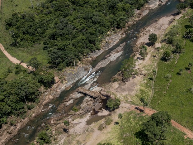 Comunidades rurais em Pontes e Lacerda, Porto Espiridião e Vila Bela da Santíssima Trindade, que estão ilhadas após as chuvas fortes (Foto: GcomMT)