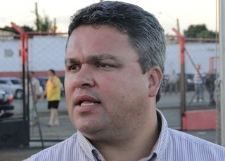 Adson Batista, diretor de futebol do Atlético-GO (Foto: Divulgação/Atlético-GO)