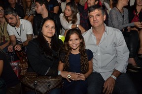 Família de Bruna Marquezine (Foto: Léo Marinho / AgNews)