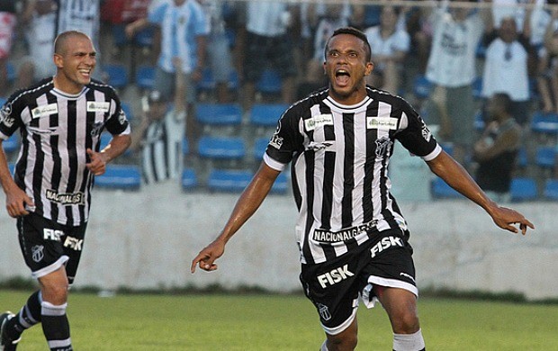 Rogerinho, meia do Ceará (Foto: Divulgação / CearaSC.com)