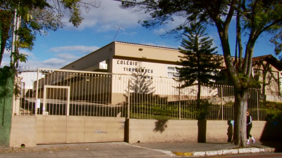 Escolas foram interditadas por volta de projeto contra incêndios em 4 cidades (Foto: Reprodução / EPTV)