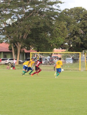 Picos e Flamengo-PI pelo Piauiense Sub-19 (Foto: Aline Rodrigues)