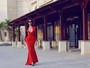 Jennifer Pamplona posa decotada em Dubai e conta que virou ... - Globo.com