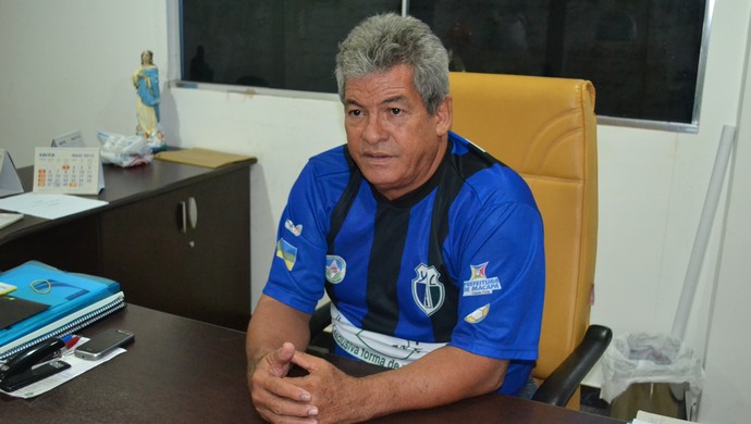Tupã Duarte, técnico Ypiranga/AP temporada 2013 (Foto: Jonhwene Silva/GE-AP)