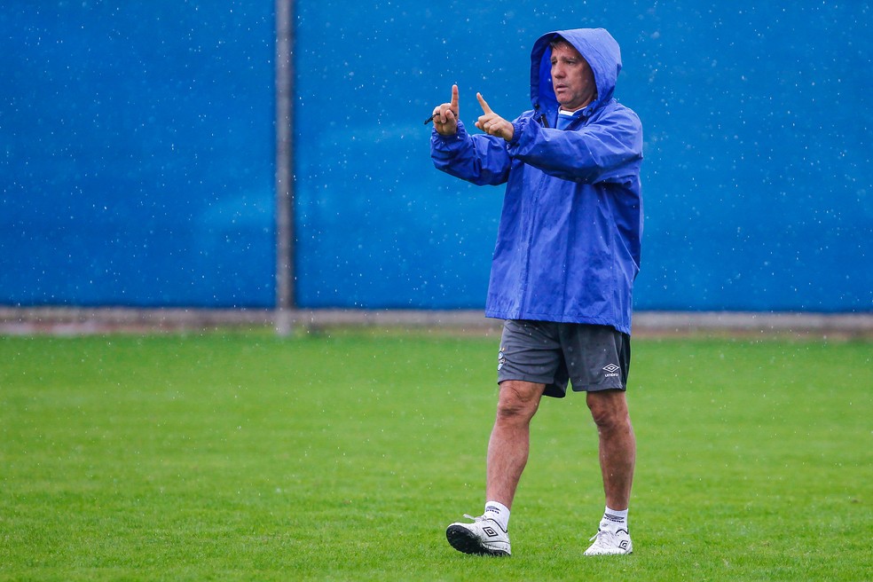 Técnico trabalhou a parte tática no período sem jogos (Foto: Lucas Uebel/Grêmio)