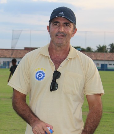 Paulo Moroni, técnico do Parnahyba (Foto: Josiel Martins)