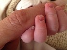 Cristiana Oliveira posta foto da mãozinha do neto: 'Minha vida...'