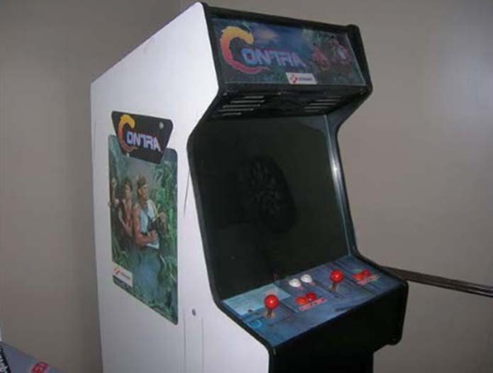 Tela vertical permitia ângulos diferentes no game (Foto: Reprodução/YouTube))