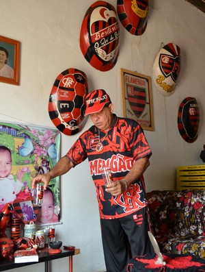 Bentinho do Flamengo, torcedor 'roxo' do Rubro-Negro de Guajará-Mirim, RO (Foto: Rosiane Vargas/GLOBOESPORTE.COM)