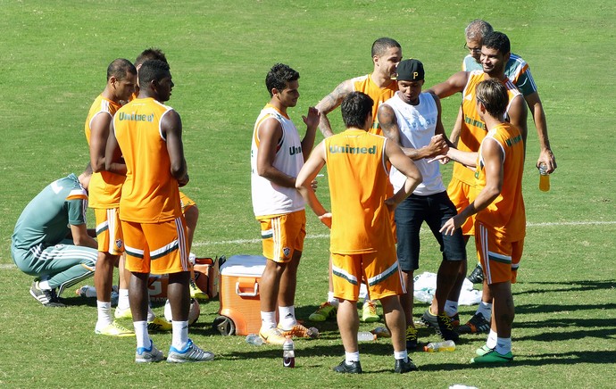 Wellington Silva despedida Fluminense (Foto: Vicente Seda)
