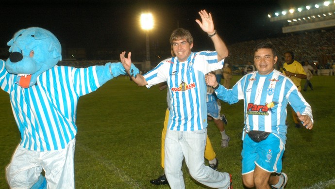 Depois de deixar o Papão, em 2003, Robgol retornou ao clube em 2005 (Foto: Raimundo Paccó/Arquivo O Liberal)