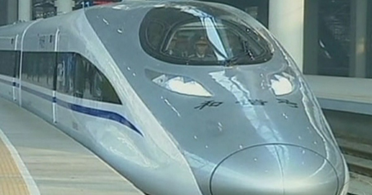 Resultado de imagem para ferrovia de alta velocidade Zhengzhou-Wanzhou