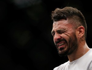 Urijah Faber x Francisco Rivera, UFC 181 (Foto: Getty Images)
