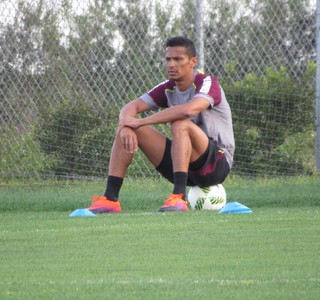 Cícero treino São Paulo EUA (Foto: Marcelo Prado)