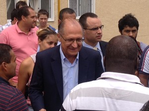 Alckmin em evento em Carapicuíba (Foto: Paulo Piza/G1)