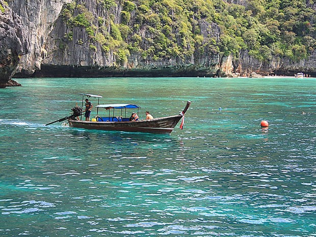 Ilhas Phi Phi, na Tailândia (Foto: Creative Commons/Kalervo Kinnunen)