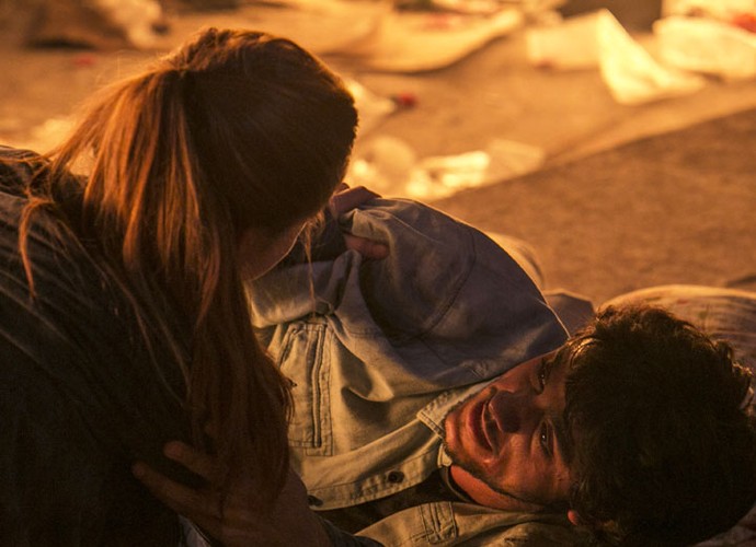 'Nunca vou te deixar', garante Eliza a Jonatas (Foto: Raphael Dias/Gshow) 'Nunca vou te deixar', garante Eliza a Jonatas (Foto: Raphael Dias/Gshow)