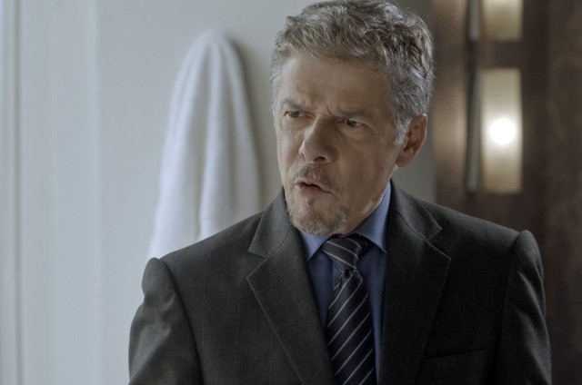 Tião (José Mayer) (Foto: TV Globo)