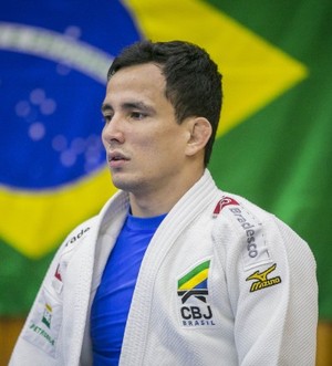 Felipe Kitadai treinamento Pan de Toronto Mangartiba judo (Foto: Divulgação/CBJ)