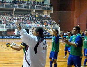futsal olândia gol (Foto: Carlos Silva / Divulgação)