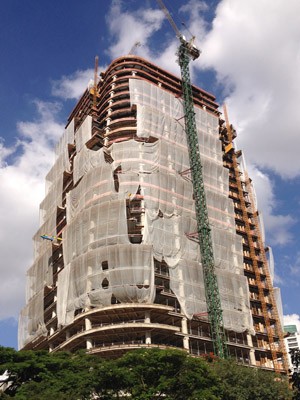 Contrução de edifício em São Paulo (Foto: Caio Prestes/G1)