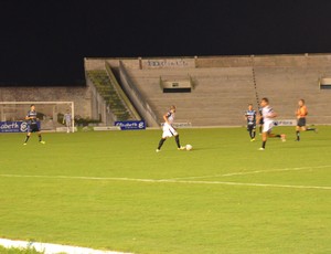 Santa Cruz-PB x CSP, Estádio Almeidão (Foto: Hévilla Wanderley / GloboEsporte.com/pb)