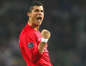 Cristiano Ronaldo jogando pelo Manchester United (Foto: Getty Images)