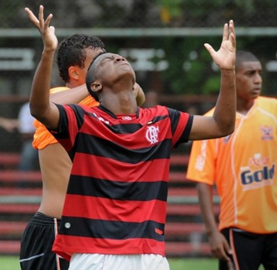 Chamada Carrossel Jóia 2014 Caio Rangel (Foto: Reprodução/Site Oficial do Flamengo) Chamada Carrossel Jóia 2014 Caio Rangel (Foto: Reprodução/Site Oficial do Flamengo)
