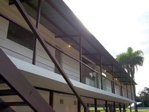 Vista geral do prédio principal do Catetinho, em Brasília (Foto: Jamila Tavares / G1)