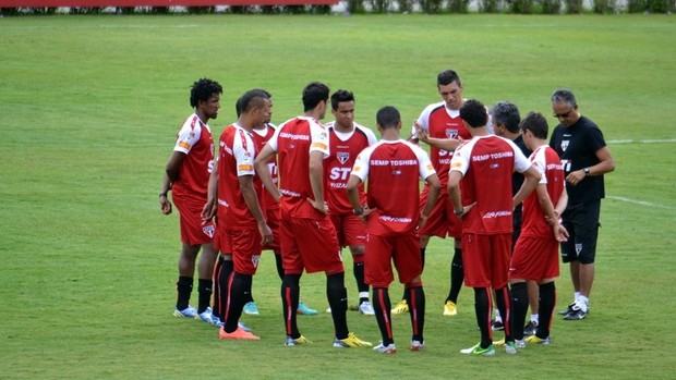 Ney Franco comanda treino com grupo do São Paulo (Foto: Site Oficial/saopaulofc.net)