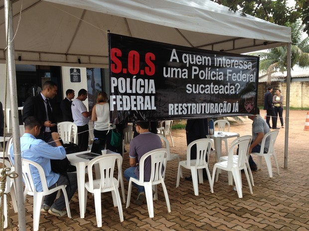 Agentes do Tocantins questionam a quem interessa a desestruturação da Polícia Federal (Foto: Monique Almeida/G1)