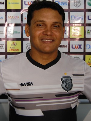 Humberto Santos, técnico do Treze (Foto: Silas Batista / GloboEsporte.com)