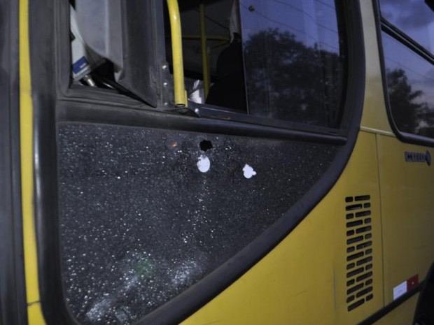 Motorista é suspeito de apedrejar ônibus em Jundiaí (Foto: GCM/Divulgação)