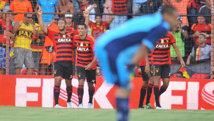 Sport x Fortaleza gol do Sport (Foto: Aldo Carneiro/Pernambuco Press)