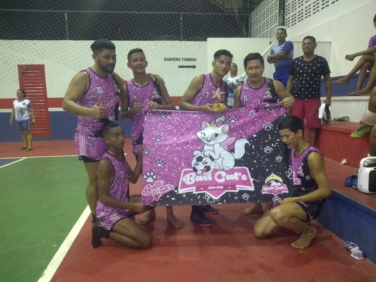 X Preconceito Time De Fut Gay Quebra Tabus Em Busca De Gl Ria