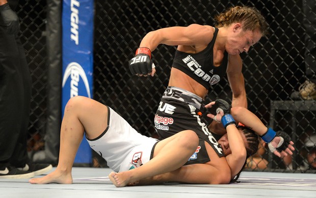 Liz Carmouche x Jessica Andrade UFC MMA (Foto: Getty Images)