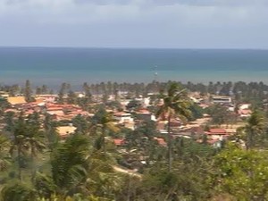 A vila vista do topo do Mirante do Morro do Mamucabo (Foto: Imagens/TV Bahia) A vila vista do topo do Mirante do Morro do Mamucabo (Foto: Imagens/TV Bahia)