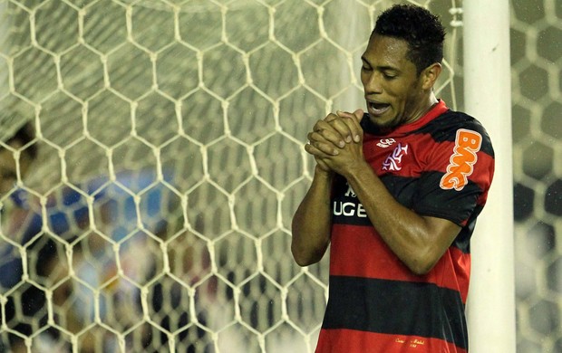 hernane flamengo gol friburguense (Foto: Rui Porto Filho / Agência Estado)