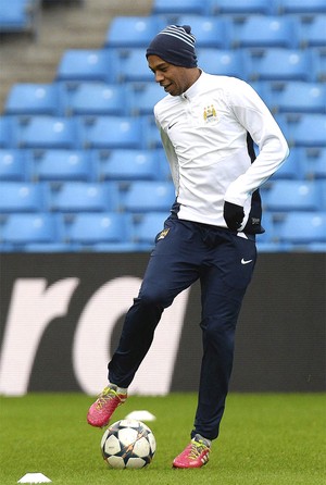 Treino Manchester City Fernandinho (Foto: EfeServicios)