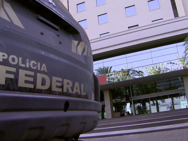 Escritório da J. Andrade foi alvo da Operação Pirita, em Ribeirão Preto (Foto: Reprodução/ EPTV)